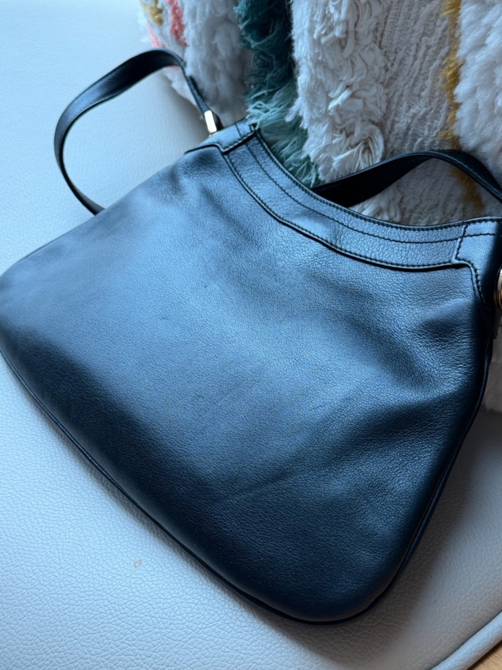 Salvatore Ferragamo Black Leather Shoulder Bag with Signature gold ring logo. - Picture 3 of 9